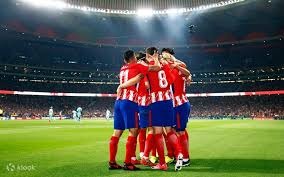 记者：李可并未参加申花赛前合练，明天能否首发存疑