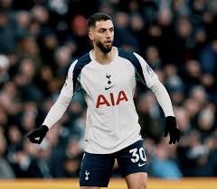 大谷翔平在 2021 年包揽了包含历史成就奖在内的多项大奖，彻底统御棒球舆论