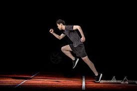 CBA-青岛男篮客场击败辽宁 韦瑟斯庞上篮得分